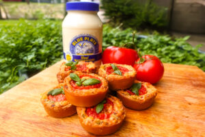 creole tomato pies